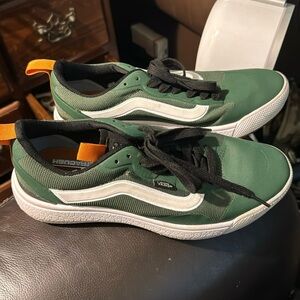 Size 6.5 - Vans Ultrarange EXO Mountain View Green ultracush